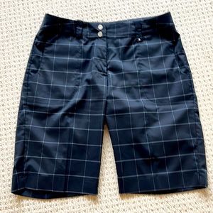 Nike women’s golf shorts. New never been worn.